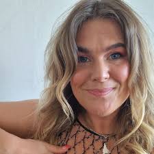 Josephine Janis Larsson (@josephinejanis)