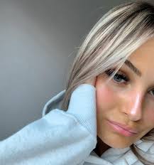 Petit selfie sul side🤍⚡️👶🏼