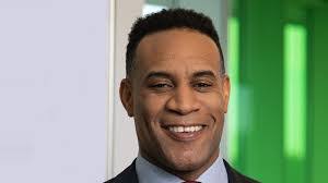 Dwight Gibson's Instagram, Twitter & Facebook