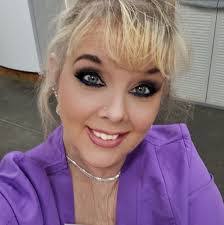 Betsy Cassidy's Instagram, Twitter & Facebook