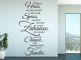 In diesem haus wird gelebt! Wandtattoo In Diesem Haus Ist Die Heimat Unserer Familie Wandtattoo Wandtattoo Spruche Wandtattoos