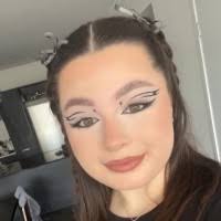 200+ "Ellyce" profiles