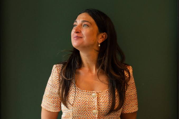 Zuhal Demir zet in op gouden koppen en gouden handen: “Een tekort aan  loodgieters vind ik een even groot probleem als een tekort aan artsen” | De  Standaard