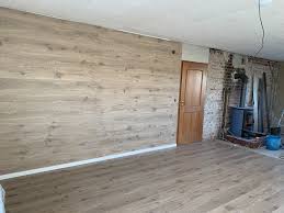Laminat An Der Wand Fitnessraum Wand Laminat