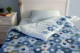 Quick Machine Sew Hexagon Flower Quilt Block