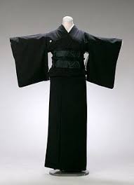 Black And White Kimono For Men Mofuku Main Article Mourning Japan Mofuku Is Formal Mourning Dress For Men Or Women Both Men And Women Wear Kimono Japanese Outfits Fashion Womens Kimono