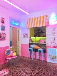 See more ideas about pink cafe, cafe interior, cafe design. Candyfornia Pink Cafe In Beirut For Unicorns Only Bored Panda