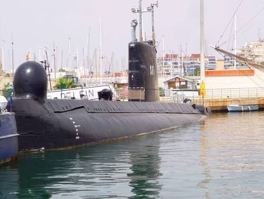 Museo Flotante Submarino S-61 Delfín