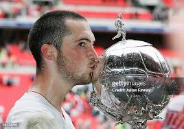 1,406点のFaトロフィートーナメントの写真と高解像度写真