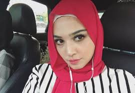 All indonesia india vietnam thailand japan usa italy germany. Saya Sedar Akan Kesilapan Lalu Fathia Latiff Mohon Netizen Padam Video Bigo Live Media Hiburan