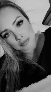 Karla Ponce Correa (@karlaponcecorrea)