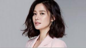 In her city of birth, she topped the list of most desirable women. Top 10 Most Beautiful Korean Actresses 2021