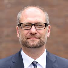 Dr. Michael Farrenkopf