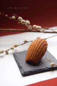 紅寶石覆盆子瑪德蓮madeleine aux framboises 尺寸 7x 4 5x 3 cm 材料 法國aop伊思尼乳製品 法國安東t55麵粉 法國進口覆盆子 進口杏仁粉 天然蜂蜜