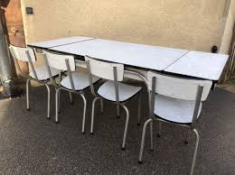Awesome kitchen table with storage for small spaces. Mid Century Formica Dining Table Chairs Set 1950s Set Of 5 For Sale At Pamono
