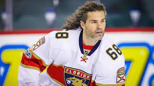 Statistics of jaromir jagr, a hockey player from kladno, czech rep. Report Jaromir Jagr Will Begin 2017 18 Playing For His Own Team In Czech Republic Cbssports Com