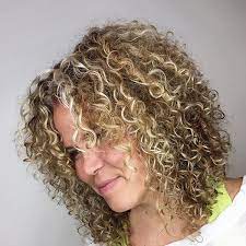 Benefits Of Short Curly Hair 2018 Bob Hairstyles Curly Hair Styles Naturally Curly Hair Styles