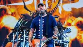 Aaron Lewis