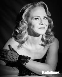 You are fabulous. A stunning actress