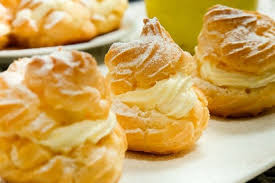Entdecke rezepte, einrichtungsideen, stilinterpretationen und andere ideen zum ausprobieren. 6 Cara Membuat Kue Sus Kering Enak Dan Gurih Cocok Untuk Camilan Sehari Hari Merdeka Com