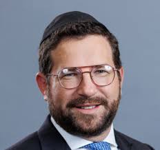 LEARNING. GROWING. BECOMING.