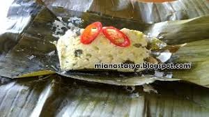 Panaskan minyak kedelai happy soya oil, lalu tumis bawang putih sampai harum. Cara Membuat Pepes Tahu Telur Asin Youtube Youtube