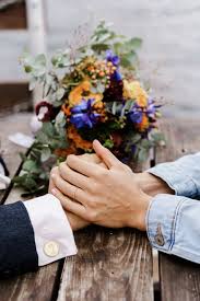 Hochzeit Am Wasser Berlin Hochzeitsfotograf In 2020 Hochzeit Am Wasser Hochzeitsfotograf Ehering Modern