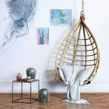 It can support up to 120kg and because it is adjustable, it will suit most people and age. Bamboo Hanging Chair 3d Cgtrader