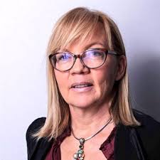 Christine Yates 💎