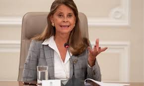 José antonio solarte gómez se posesionó ante la canciller claudia blum como embajador de colombia ante la república argelina democrática y popular. Marta Lucia Ramirez Recibira Doble Salario Por Ser Vicepresidenta Y Canciller