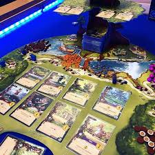 128 cards 1 gameboard 30 berries 30 twigs 25 resin 20 pebbles 24 wooden critters 1 ever tree 4 event tiles. Pin Op Boardgames We Play