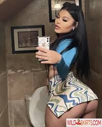 16 hot photos by Nattbabe (known as @nattbabe)