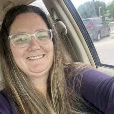 Fallon Saulters's Instagram, Twitter & Facebook