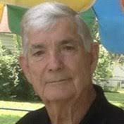 Sandy Cruse's Instagram, Twitter & Facebook