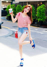 (ap) the country has been reporting 20 to 60 new cases per day since easing social distancing. About Model Kim Shin Yeong South Korea On We Heart It