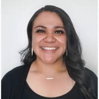 Ana Mafi's Instagram, Twitter & Facebook