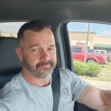 Jeremy Huffman's Instagram, Twitter & Facebook