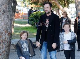 Η οικογενειακή μας επιχείρηση λιανοσ, δραστηριοποιείται εδώ και 4 γενιές στο χώρο του ελαιόλαδου. Giwrgos Lianos Ta Paidia Toy Einai H Proteraiothta Toy Pics