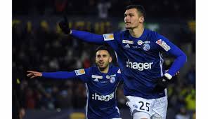 Only professional clubs are allowed in the competition. Football Video Le Racing Contre Guingamp En Finale De Coupe De La Ligue