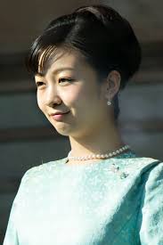 秋篠宮家の佳子さま おしゃれまとめの人気アイデア Pinterest タッキー 2020 佳子様 秋篠宮 様