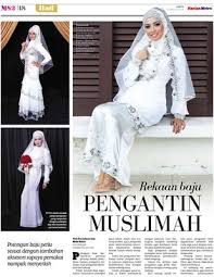 Meskipun tertutup, baju pengantin ini tetap membuatmu mempesona. Rekaan Baju Pengantin Muslimah Klik