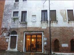 Il credito su pegno è un tipo di prestito personale offerto da banca unicredit veloce, sicuro e trasparente. Il Monte Di Pieta Di Treviso Aggiornato 2021 Tutto Quello Che C E Da Sapere Tripadvisor