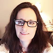 Lesha Smith's Instagram, Twitter & Facebook