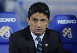 رازفان لوشيسكو مدرب الهلال الجديد. Ù…Ø§ Ù‡Ùˆ Ø§Ù„Ù†Ø·Ù‚ Ø§Ù„ØµØ­ÙŠØ­ Ù„Ø±Ø§Ø²ÙØ§Ù† Ù„ÙˆØ³ÙŠØ³ÙƒÙˆ Ø§Ù„Ù…Ø¯Ø±Ø¨ Ø§Ù„Ø¬Ø¯ÙŠØ¯ Ù„Ù„Ù‡Ù„Ø§Ù„ Ø§Ù„Ø³Ø¹ÙˆØ¯ÙŠ Goal Com
