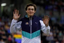 Armand duplantis, or 'mondo' as he's commonly known, comes from an athletic family, with his father, greg, a former pole vaulter. Sweden S Armand Duplantis Breaks His Own Pole Vault World Record Clearing 6 18 Metres In Glasgow Pole Vault World Records World Athletics