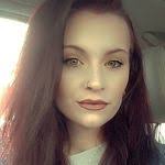 Amber Sigler's Instagram, Twitter & Facebook