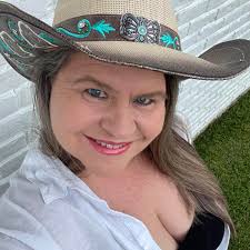 Is selling seafood spinach dip a good idea?