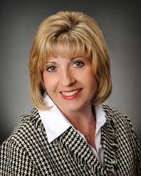 Sandra Horton's Instagram, Twitter & Facebook