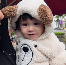 Flew in directly from Chongqing to Bangkok to support our Team Singapore  athletes at the 33rd SEA Games. I had the pleasure of meeting our Team  Singapore fencers, Elle Koh and Kiria