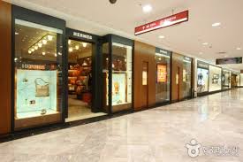 Located in heart of seoul. Lotte Duty Free Shop Lotte World Tower Branch ë¡¯ë°ë©´ì„¸ì  Trippose